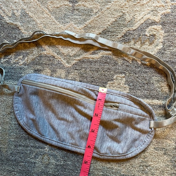 Money Belt - Picture 7 of 8